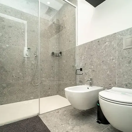 2 Min From The Cathedral With Private Parking