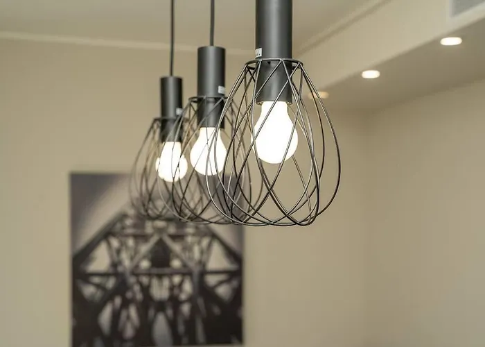 아파트 2 Min From The Cathedral With Private Parking 코모