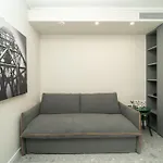 2 Min From The Cathedral With Private Parking * Como